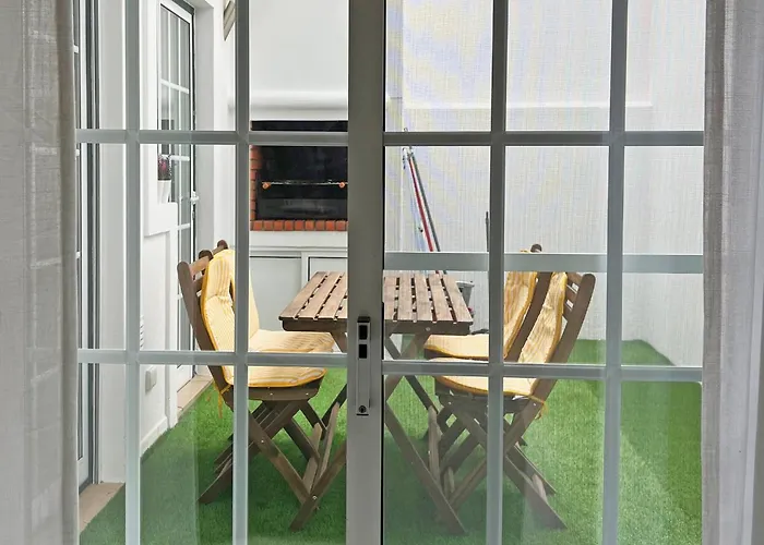 Casa Condessa De By Junto Ao Mar דירה *