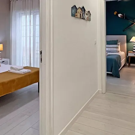Casa Condessa De By Junto Ao Mar شقة