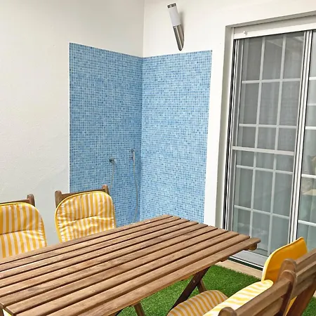 Casa Condessa De By Junto Ao Mar