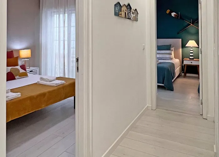 Casa Condessa De By Junto Ao Mar شقة